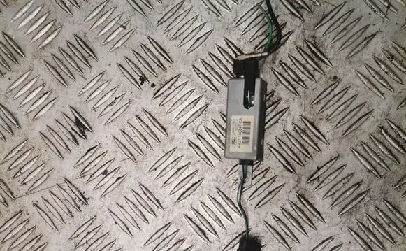 Ford Galaxy Aerial antenna amplifier am2t18c847ca