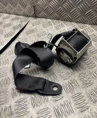Ford Focus C-MAX Front seatbelt 3M51R61294AC 601704600