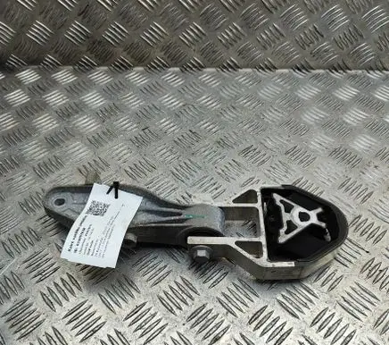 Volvo XC40 Engine mount bracket 32222105