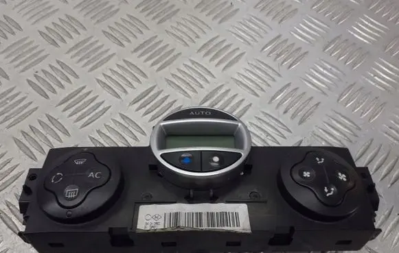 Renault Scenic II - Grand scenic II Interior fan control switch 8200501465
