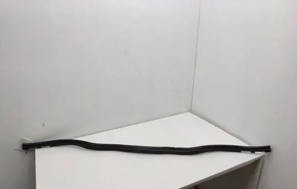 Mercedes-Benz S W220 Engine compartment rubber 