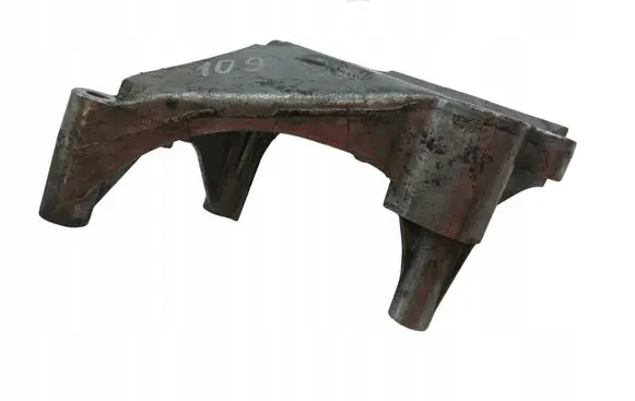 Volkswagen Jetta V Other engine bay part 03G199207G