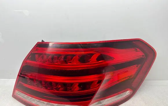 Mercedes-Benz E W212 Rear/tail lights A2129060803 6130003355 A13902
