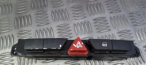 KIA Ceed Hazard light switch 937001H900 93700-1H900