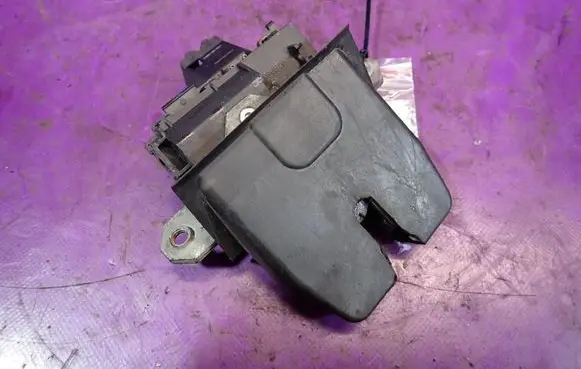 Ford Focus C-MAX Tailgate/trunk/boot lock/catch/latch 