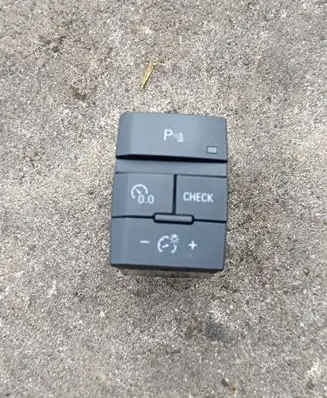 Other switches/knobs/shifts