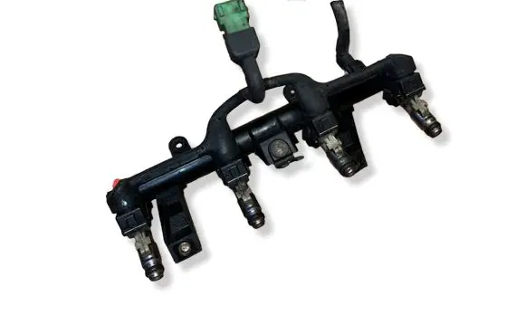 Peugeot 206 Fuel main line pipe 9628982980