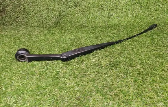 Ford Fusion II Front wiper blade arm DS7317B589AB