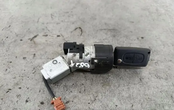 Peugeot 307 Ignition lock 36353100
