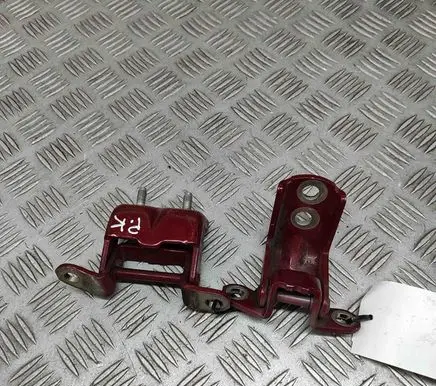 Nissan Leaf II (ZE1) Front door hinges set 82421AG000 82420AG000