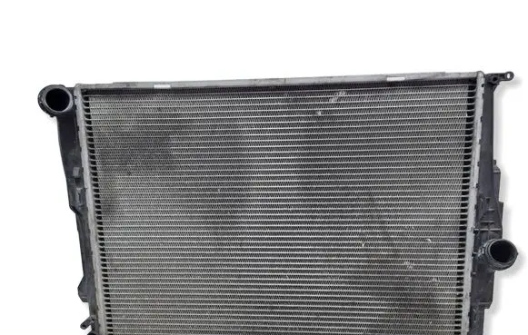 BMW 3 E90 E91 Coolant radiator 7553111 17117553111