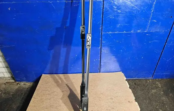 Volvo XC70 Roof bar rail 8663944 31347340