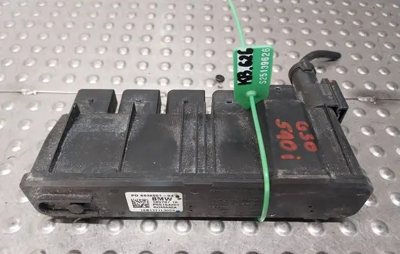 BMW 5 G30 G31 G38 Power management control unit 8638551