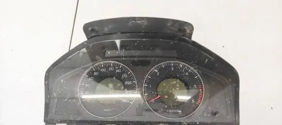 Volvo XC70 Speedometer (instrument cluster) 31270899AA 69399270U