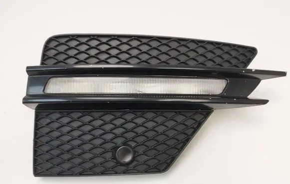 Mercedes-Benz ML AMG W166 Front fog light trim/grill A1668852922