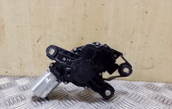 Volkswagen Polo V 6R Rear window wiper motor 0390201826 5K6955711A