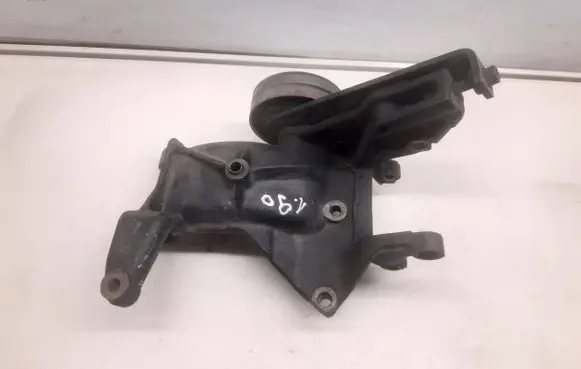 Peugeot 406 Generator/alternator bracket 
