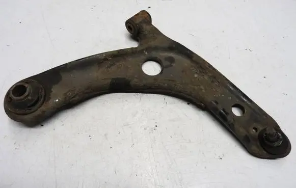 Toyota Urban Cruiser (XP110) Front control arm