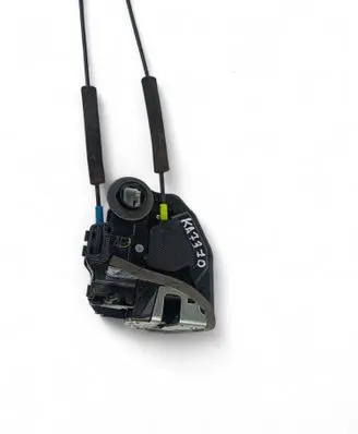 Toyota Auris E180 Coupe door lock (next to the handle) A084219