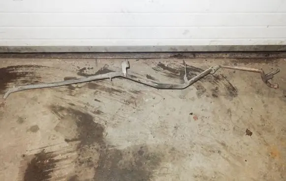 Volkswagen Caddy Webasto auxiliary heater fuel line/pipe 1K0819508P