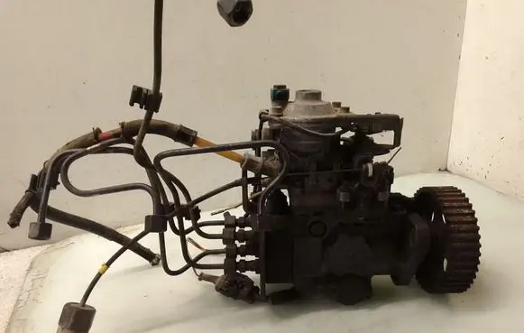 Renault Espace II Fuel injection high pressure pump 0460434326