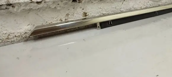 Front door trim (molding)