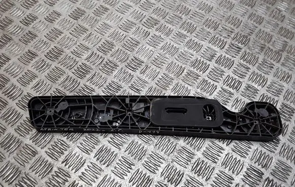 Mercedes-Benz Sprinter W907 W910 Tail light bulb cover holder a9108206800