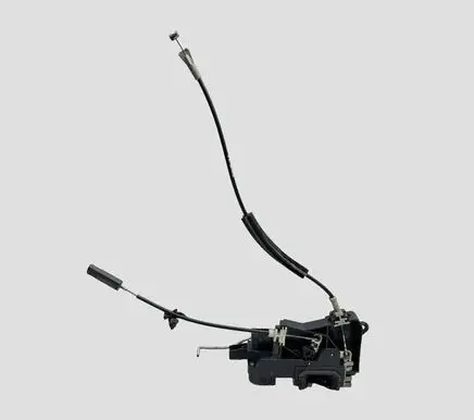 Opel Vectra C Front door lock 24447342