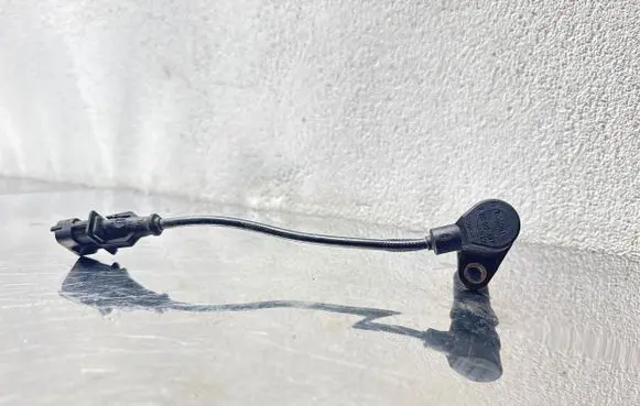 Opel Astra H Crankshaft position sensor 0281002717 55842