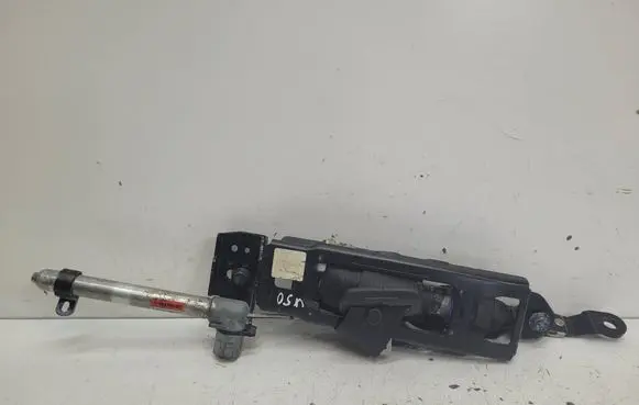 Volvo V50 Front seatbelt 6008892