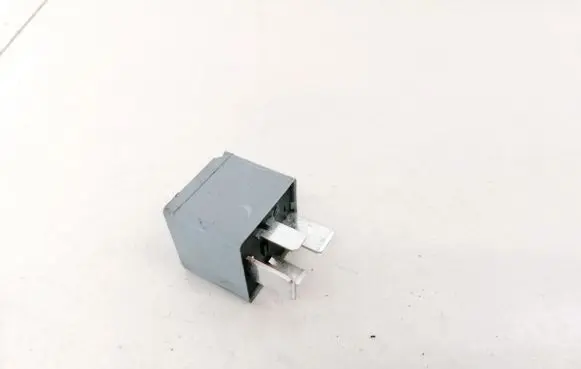 Ford Mondeo Mk III Other relay F80B14B192AA F80B-14B192-AA