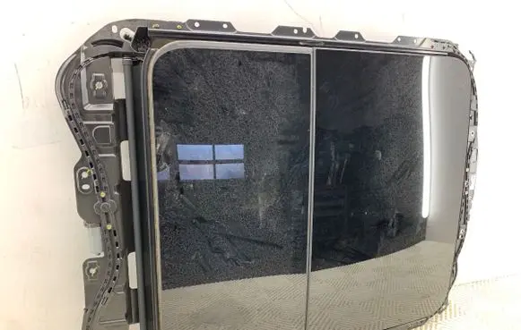 Volkswagen T-Roc Sunroof set 2GA877041A