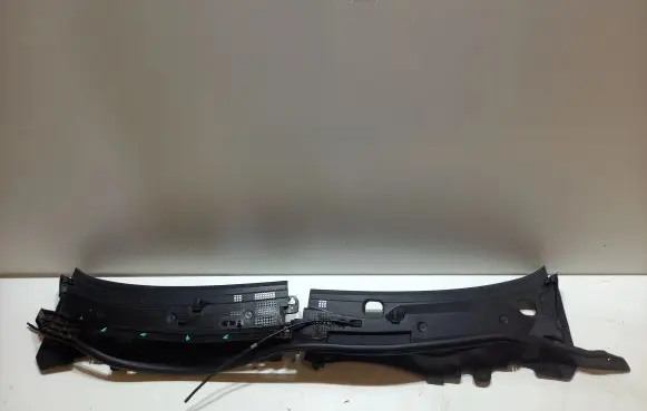 Mazda 2 Wiper trim DA6C507R1 DA6C507S1
