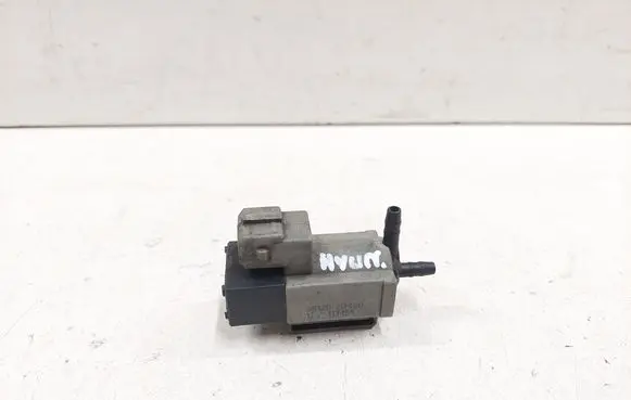 Hyundai i40 Turbo solenoid valve 351202A400 11T159