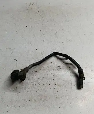 Audi Q2 - Engine coolant pipe/hose 04L121064AQ