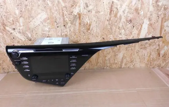Toyota Camry VIII XV70 Radio/CD/DVD/GPS head unit 8614033D01