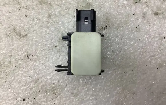Hyundai Grandeur Airbag deployment crash/impact sensor 959203L100 SA320080000 17070113