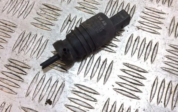 Audi A4 S4 B7 8E 8H Windscreen/windshield washer pump 1T0955651