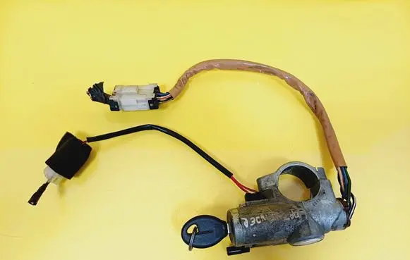 Nissan Terrano Ignition lock 