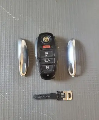 Volkswagen Touareg II Ignition key/card 7P6959754m