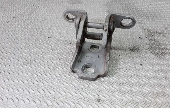 Saab 9-3 Ver2 Front door upper hinge