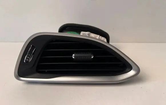 Chrysler Pacifica Dashboard side air vent grill/cover trim 5RL19TRMAA
