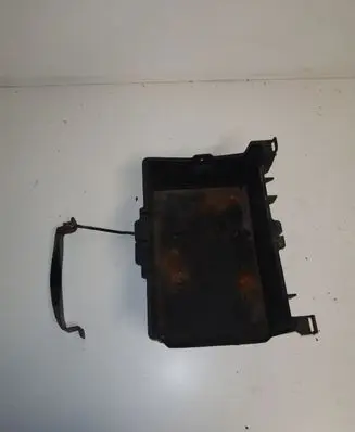 Ford Mondeo Mk III Battery box tray 1S7T10757AF