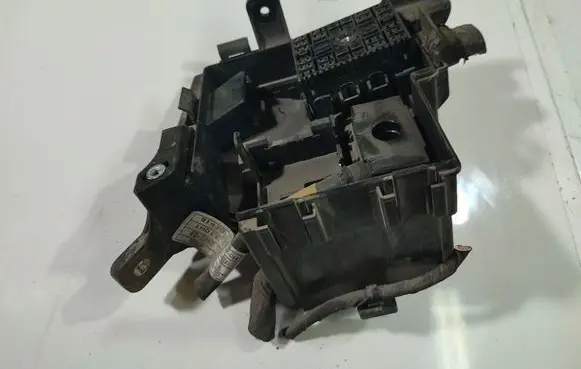 KIA Ceed Fuse box set 