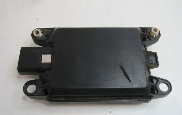 Citroen C4 Grand Picasso Central body control module 9823753980