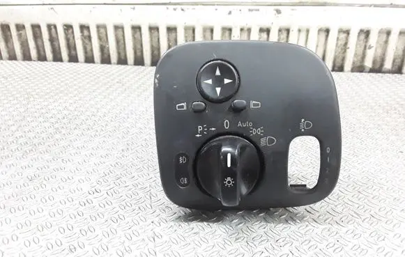 Mercedes-Benz C W203 Light switch A2035450604