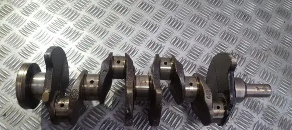 Renault Laguna II Crankshaft 