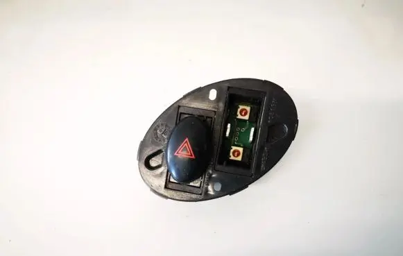 Rover 75 Hazard light switch 100350xxx