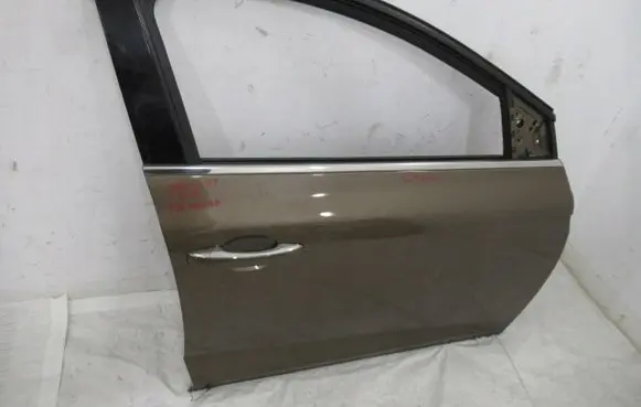 Renault Megane IV Front door lock