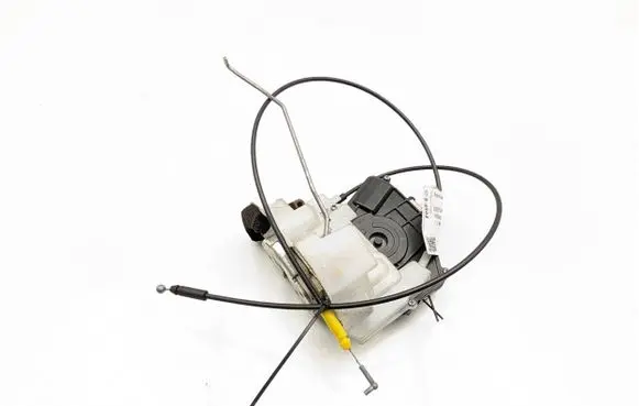Subaru Impreza II Front door lock